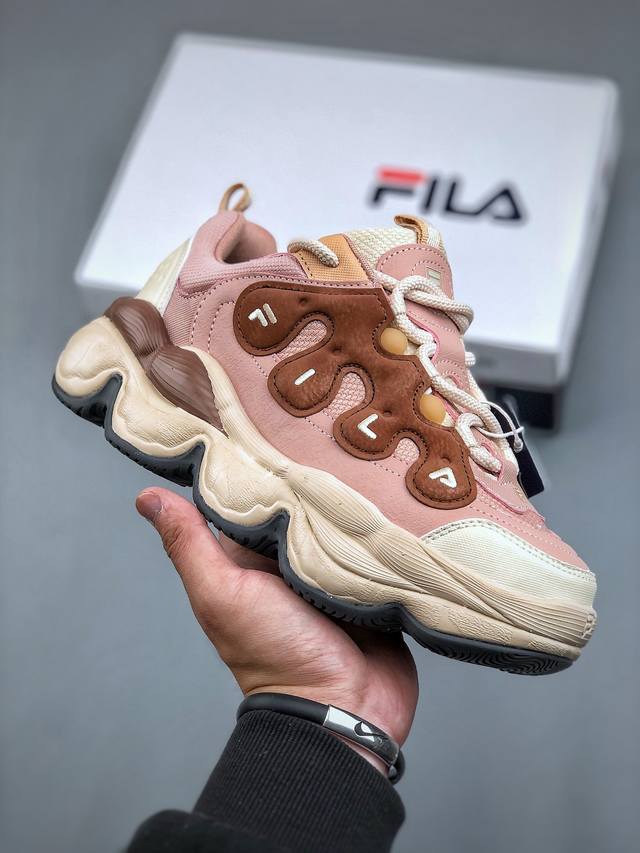 Fila Fusion 斐乐潮牌 时尚潮流休闲运动板鞋 纯原版本鞋面设计理念源自于历史篮球鞋款smash 从其复古鞋面提炼元素 结合板鞋鞋底做现代拼接的混搭风格