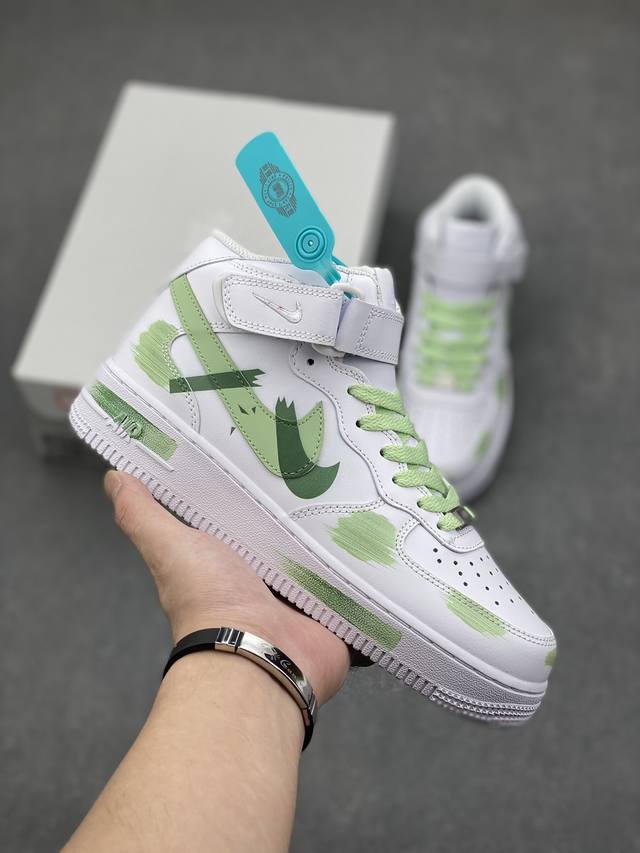 官方爆款定制 二次元主题 Nike Air Force 1 Low’07 白绿色 手绘 断裂 三勾阴影 喷绘 空军一号绑带中帮休闲板鞋 定制皮料 原厂3D打印