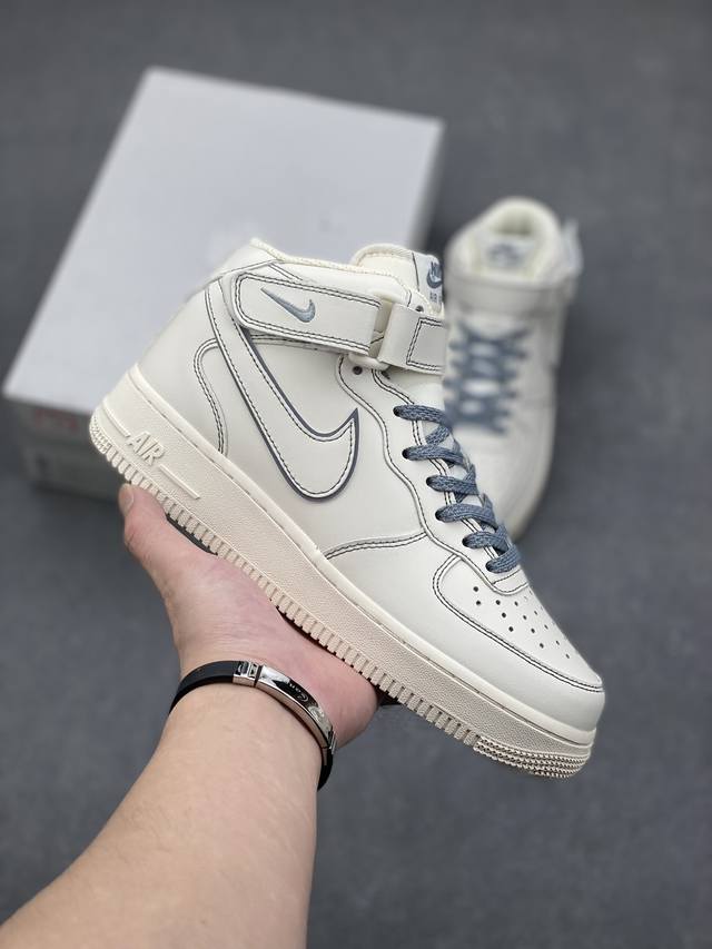 海外限量发售 原装版本 Nike Air Force 1 Mid ‘07 “兔八哥”米灰 满天星 中帮空军一号休闲板鞋 定制皮料 3M反光 原楦原纸板 纯正版型