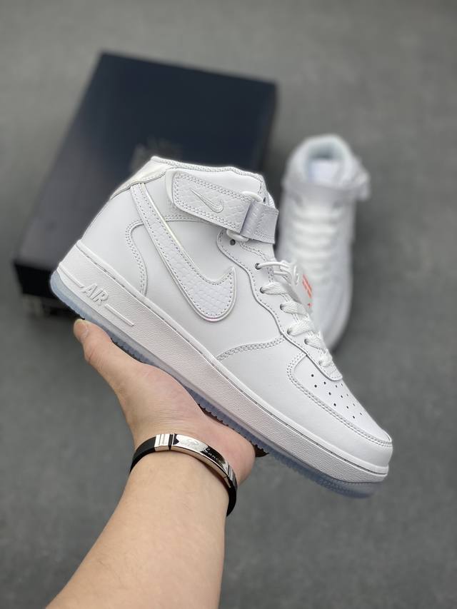 Nike Air Force 1'07 中帮白蓝水晶 空军一号休闲运动板鞋 原楦头原纸板 打造纯正空军版型#专注外贸渠道 全掌内置蜂窝气垫 #原盒配件 原厂中底