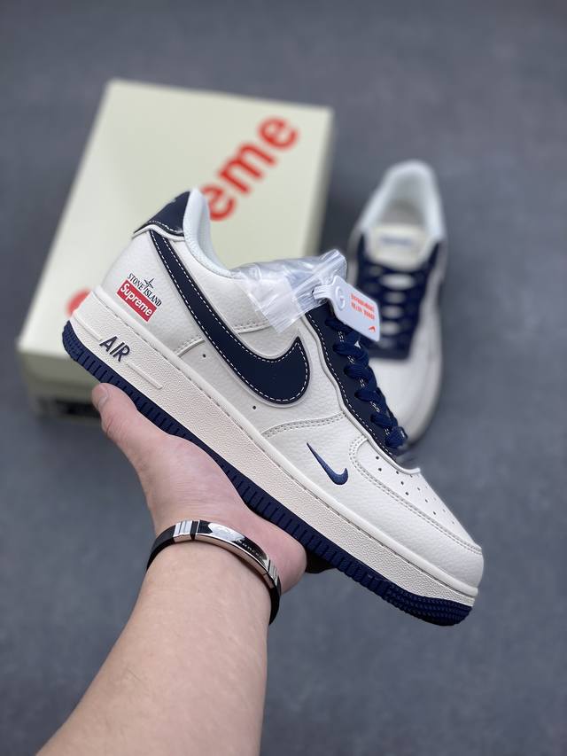 海外限量发售！公司级nike Air Force 1 '07 Low “石头岛supreme联名--藏蓝米白”空军一号 低帮 运动鞋 休闲鞋 折边针车 工艺难度