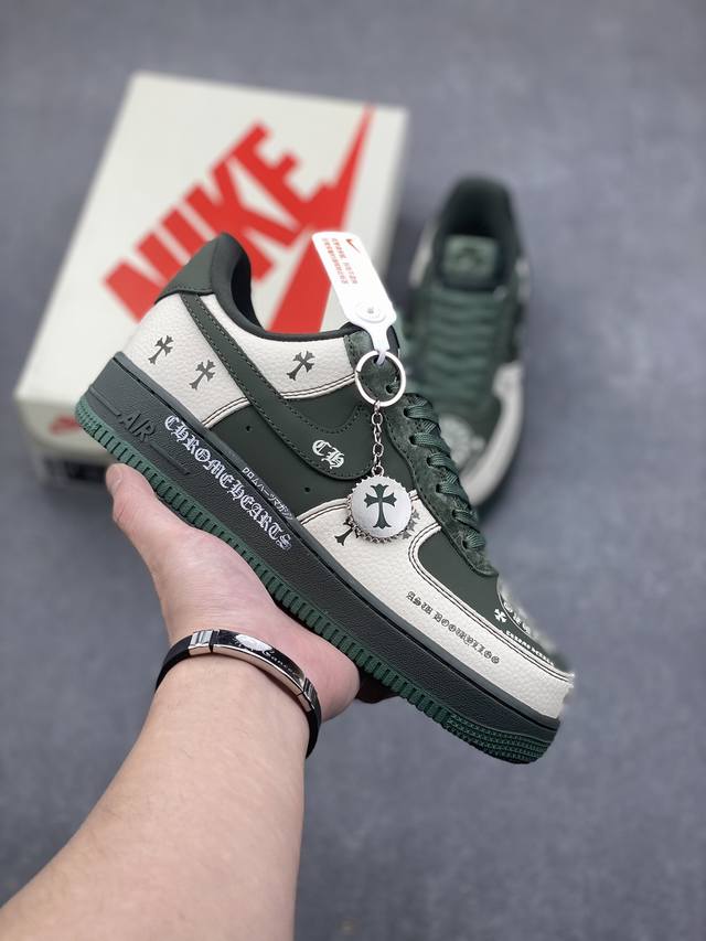 海外限量发售！公司级nike Air Force 1 '07 Low “克罗心联名--米白苔藓绿”空军一号 低帮 运动鞋 休闲鞋 折边针车 工艺难度大 原楦头原