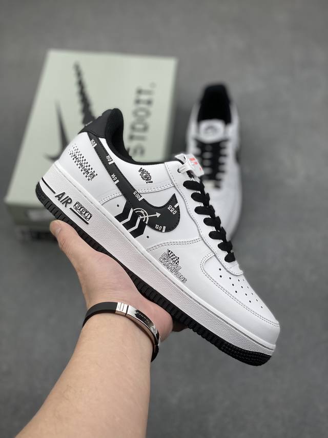 Nike Air Force 1 Low “Speedometer” “时速表”空军一号低帮休闲运动板鞋 随着引擎的怒吼，赛车如猛兽出笼。时速表的指针也像是被注