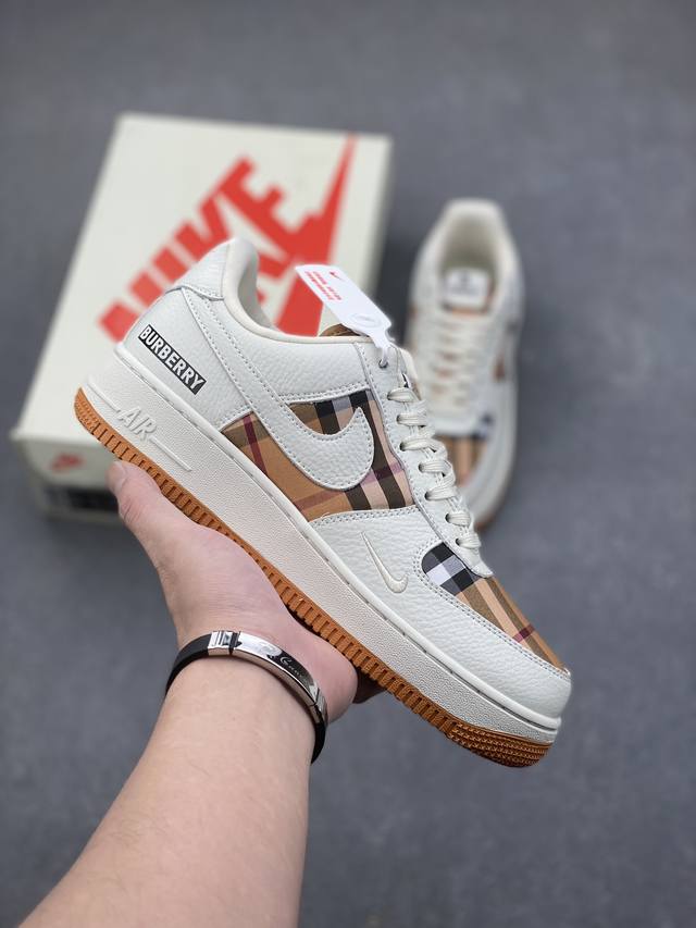 海外限量发售！公司级nike Air Force 1 '07 Low “巴宝莉联名--米白黄格”空军一号 低帮 运动鞋 休闲鞋 折边针车 工艺难度大 原楦头原纸