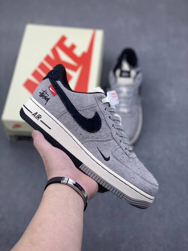 海外限量发售！公司级nike Air Force 1 '07 Low 空军一号 低帮 运动鞋 休闲鞋 折边针车 工艺难度大 原楦头原纸板 原装鞋盒 定制五金配件