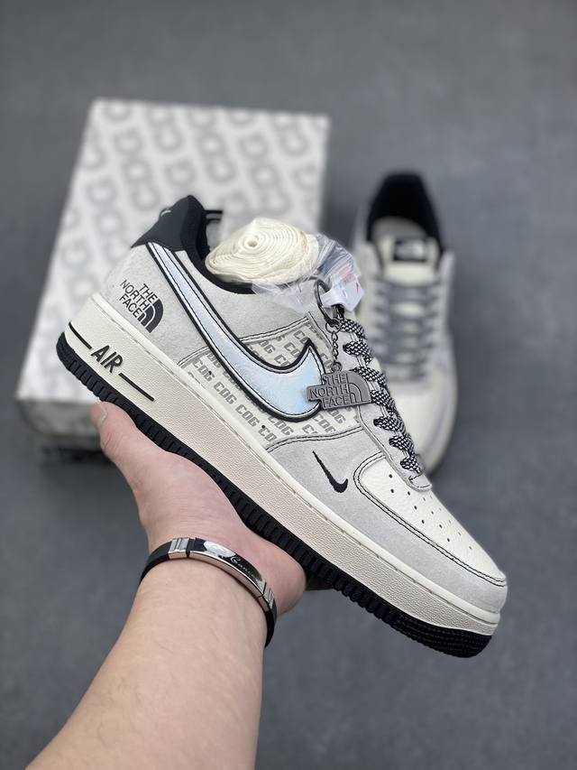 海外限量发售！公司级nike Air Force 1 '07 Low “北面联名--灰黑炫彩勾”空军一号 低帮 运动鞋 休闲鞋 折边针车 工艺难度大 原楦头原纸