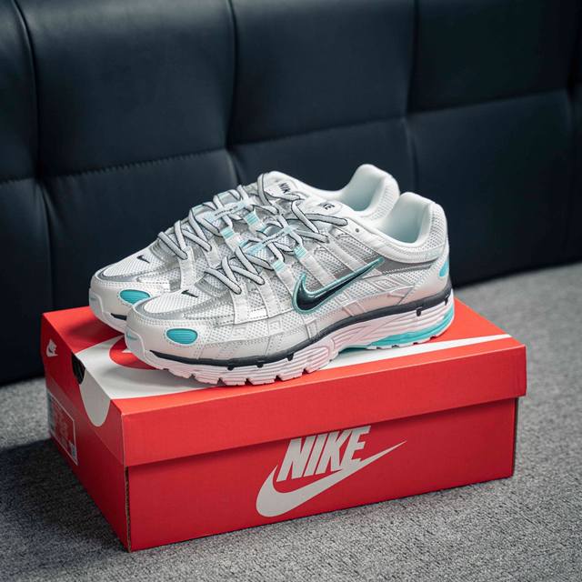 耐克nike P-6000 Metallic Silver 系列低帮复古老爹风休闲运动舒适慢跑鞋 货号：Bv1021 104 尺码：36 36.5 37.5 3