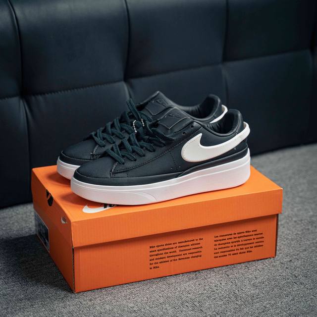 Nike Blazer Phantom Low 开拓者 百搭单品 突出新时代更加张扬的潮流感 符合当下潮流意趣 货号：Fn5820 101 尺码：36 36.5