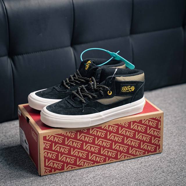 Vans Half Cab Pro Skate透气防滑 中帮 板鞋男女同款 黑绿 黑紫 尺码：35 36 36.5 37 38 38.5 39 40 40.5