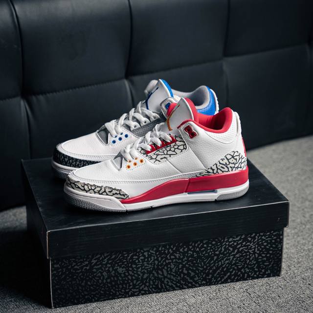 核心私 Air Jordan 3 Retro 迈克尔 乔丹aj3代中帮复古休闲运动文化篮球鞋 货号：136064 111 尺码：36 36.5 37.5 38