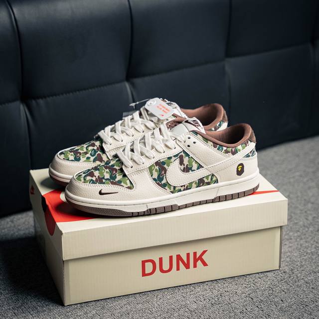 Nike Dunk 全套原楦原模倾力打造完美版型 独家原厂航空铝磨具打磨大底 鞋头坡度极致还原 无解鞋型 原盒原配 圈内天花板工艺 原厂冲刀 超高清洁度 全鞋零