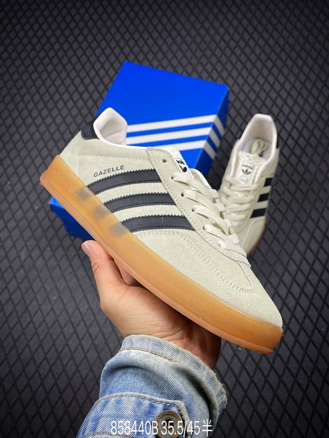 公司级adidas Originals Gazelle Indoor W三叶草休闲防滑耐磨低帮板鞋 鞋头出色设计 塑就出众贴合感 稳固的后跟贴合足部曲线设计 软