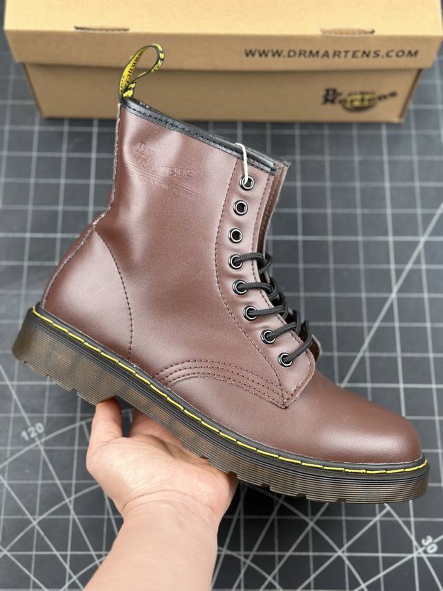 著名工鞋品牌-马汀博士dr. Martens Bex 8-Eye Boot 1460系列复古八孔系带全皮马丁靴 尺码：36-45 Z1L5