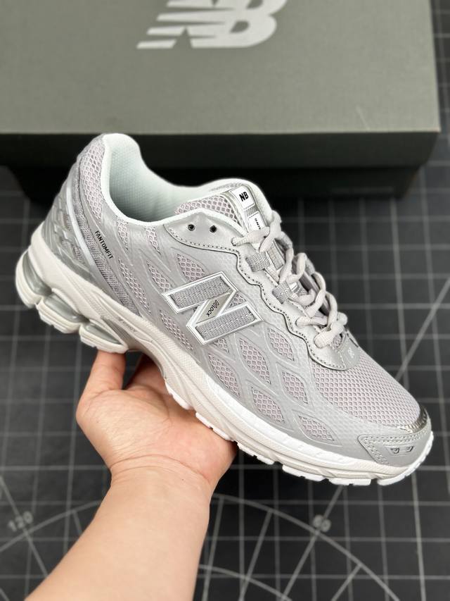 公司级new Balance M 6系列 复古单品宝藏老爹鞋款 复古元素叠加 质感超级棒 楦版型材料细节做工精细 作为nb最经典的档案鞋型之一 与2002一样，