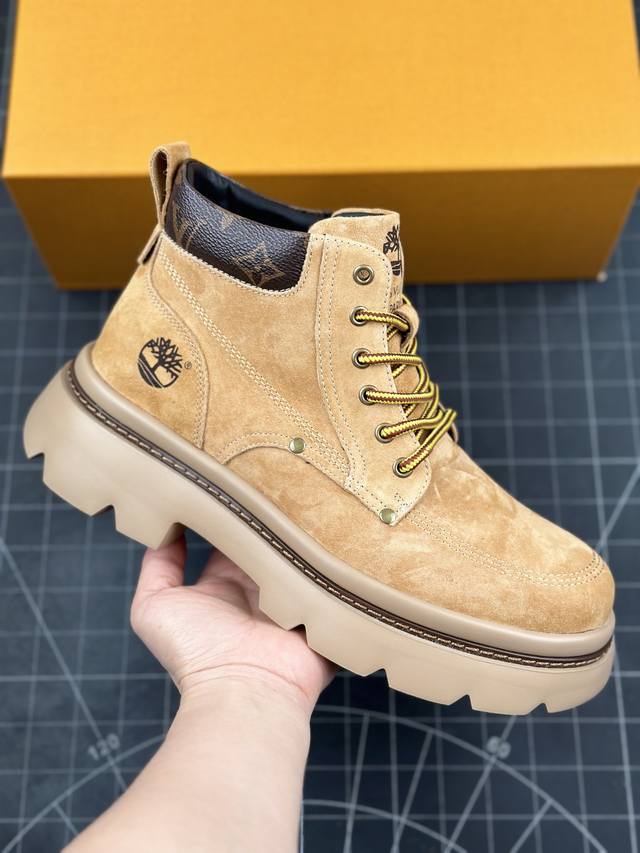 新货lv X Timberland Lv联名添柏岚大黄靴 内里加绒保暖锁热 今年冬季防寒必备 顶奢流量品牌与时代经典的结合之作 #代购专供品质 高弹modern