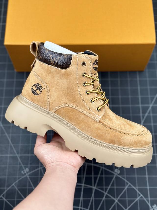 新货lv X Timberland Lv联名添柏岚大黄靴 顶奢流量品牌与时代经典的结合之作 #代购专供品质 高弹modern 外置防滑橡塑发泡超轻大底 系带设计