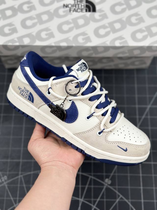 Nk Sb Dunk Low 北面系列-绑带猪八藏蓝勾 周年高端定制 低帮休闲板鞋 #定制鞋盒 大厂纯原品质出货 超高清洁度 皮料切割干净无任何毛边 细节完美