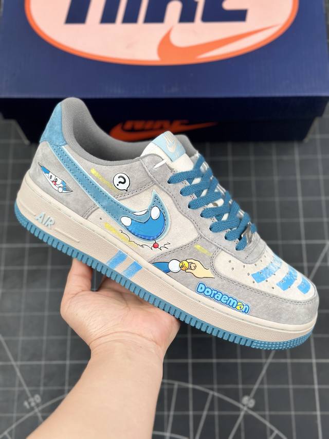 Nk Air Force 1‘07 Low ”Time Machine“ 时光机 空军一号低帮休闲运动板鞋 #在哆啦 A 梦那神奇的四次元口袋里，时光机无疑是最