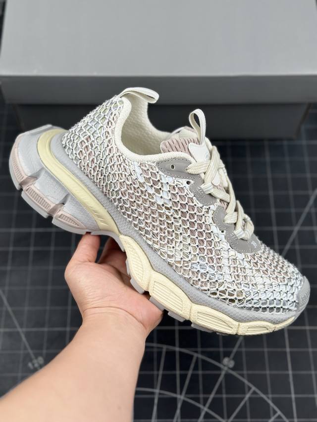 Ok版 Balenciaga Phantom Sneaker 镶钻 巴黎世家全新十代 3Xl潮流跑鞋 性价比公司级天花板 完美清洁度增加全新设计 在延续 Tr