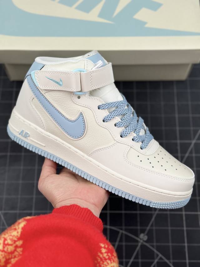 Nk Air Force 1‘07 Mid 米兰勾 满天星 空军一号中帮休闲板鞋 #客供高亮3M反光 定制头成皮料 定制鞋盒 原楦原纸板 纯正版型 内置全掌气垫