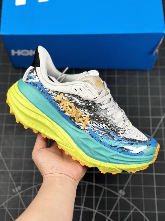 美国新兴跑鞋品牌hoka One One Clifton 7 Low 克利夫顿系列低帮厚底网织轻量休闲运动慢跑鞋 货号：1141530 Wepr J1Z8 尺码