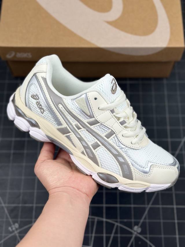 公司级亚瑟士asics Gel-Nyc 2055时尚运动复古情侣老爹鞋 完美的外观和精美的外观，是完美的选择 亚洲运动鞋于 年夏季推出。 普通系带确保良好的支撑