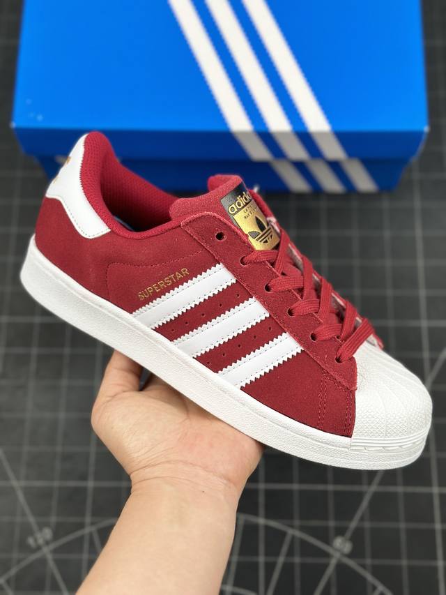 公司级adidas Originals Superstar 贝壳头系列低帮经典百搭休闲运动板鞋 以现代时尚元素焕新演绎的经典运动鞋当你试图定义adidas Su