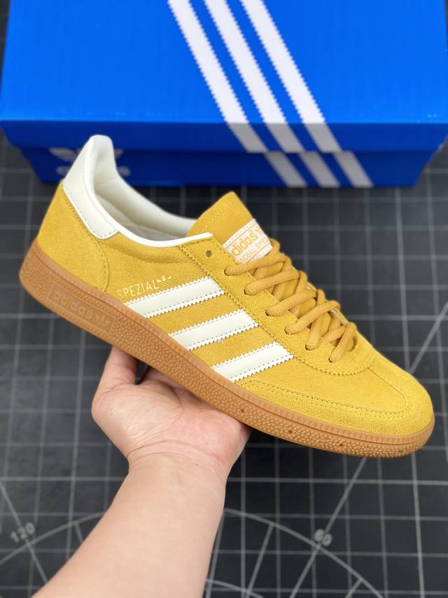 阿迪达斯 Adidas Handball Spezial 复古单品 经典款复古休闲板鞋 #原厂原档案开发出品 皮料切割干净无任何毛边 鞋型细节完美 超高清洁度