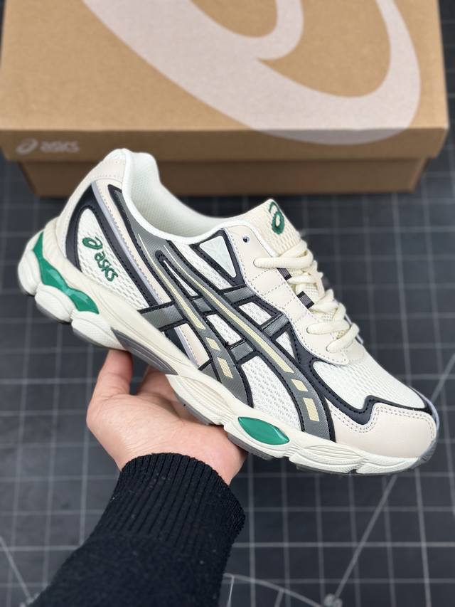 公司级亚瑟士asics Gel-Nyc 2055时尚运动复古情侣老爹鞋 完美的外观和精美的外观，是完美的选择 亚洲运动鞋于 年夏季推出。 普通系带确保良好的支撑