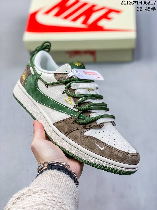 公司级 头层 Bape X Travis Scott X Air Jordan 1 Low Bape X Aj1 低帮 蓝白倒勾解构鞋带 Aj1 乔丹1代 Aj