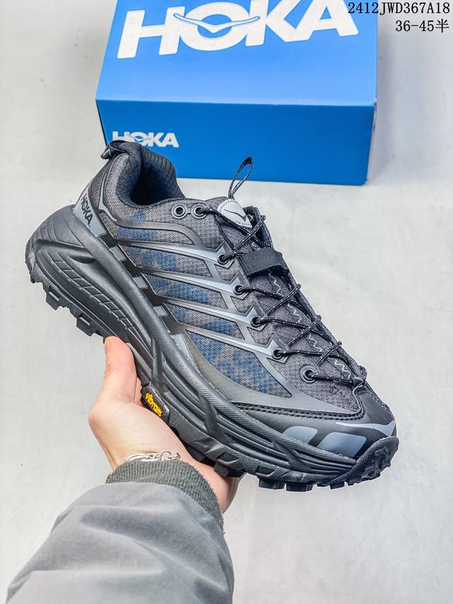 Hoka One One Mafate Three 2舒适低帮跑步鞋，Hoka的户外鞋型已经做到了极致，对于初代鞋款衍生出的新一代鞋型，不觉得和moncler联