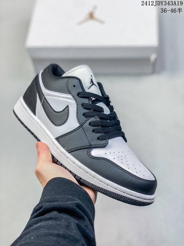 真标带半码！ 耐克nike Air Jordan 1 Mid“ Aj1 乔1代 乔丹一代低帮系列经典复古文化休闲运动篮球鞋采用头层皮与牛剖革鞋面材质#中底注胶孔