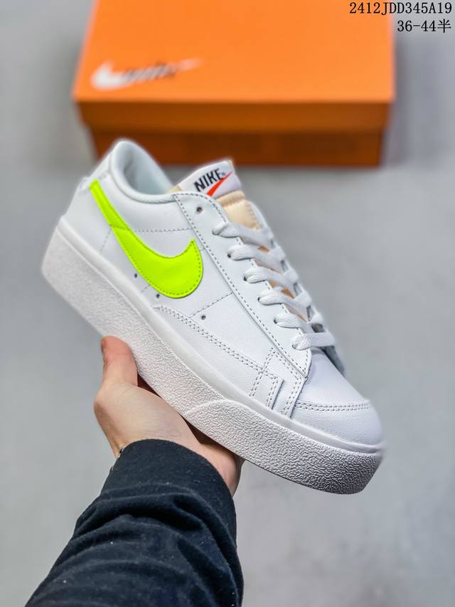 带半码 耐克 Nike Blazer Low '77 Jumbo 耐克开拓者厚底高帮板鞋 牛皮材质 12J 345A19