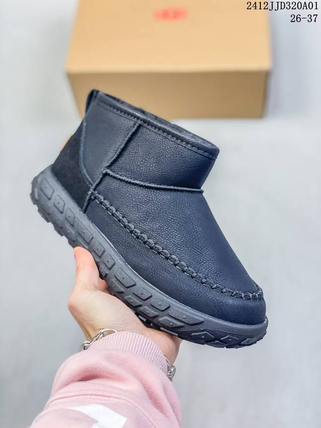 童鞋 Ugg 中帮靴子 儿童雪地靴 俏皮可爱的百变造型， 美国轻奢品牌ugg 平底系列冬季羊毛一体雪地休闲保暖毛毛家居包头棉鞋。官方同步包装 检验标 材料采用原