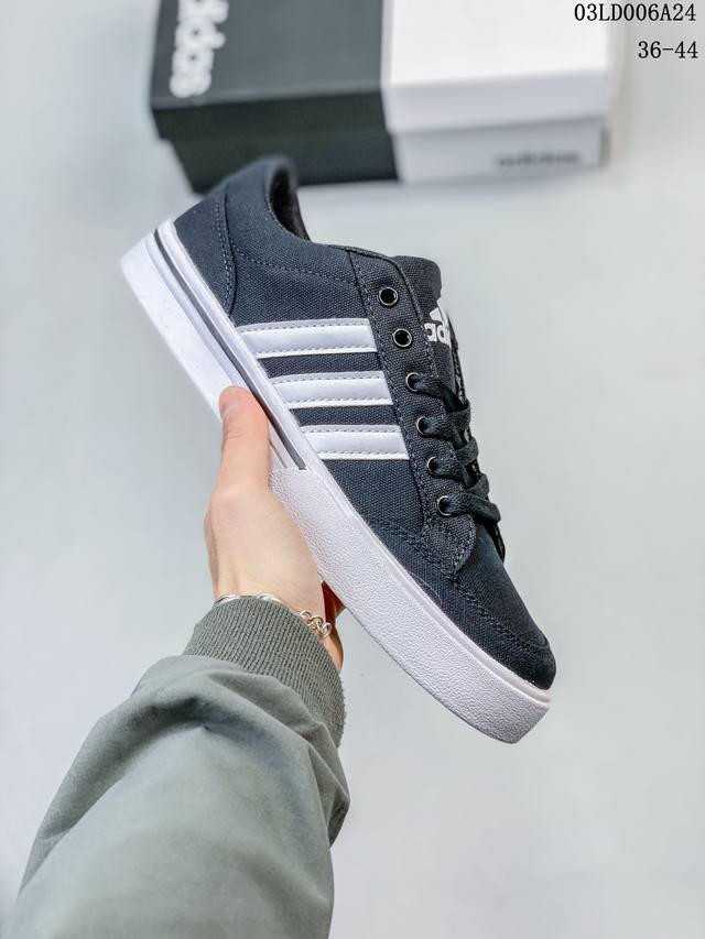 阿迪达斯 Adidas Nizza 校园板鞋 低帮系带 帆布鞋 三叶草低帮板鞋 货号：G17649 码数：36 37 38 39 40 41 42 43 44