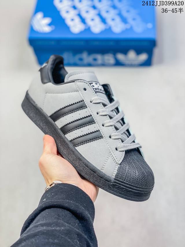 阿迪达斯adidas Originals Superstar 贝壳头经典百搭休闲运动板鞋 高密度eva发泡软缓震中底拉帮工艺 12Jjd399A20