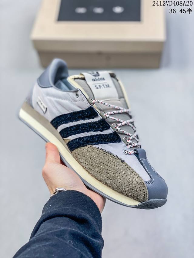 特价 阿迪达斯三叶草adidas Originals Samba Vegan Og”Spd”足球风百搭低帮休闲运动板鞋 尺码: 36 36.5 37 38 38