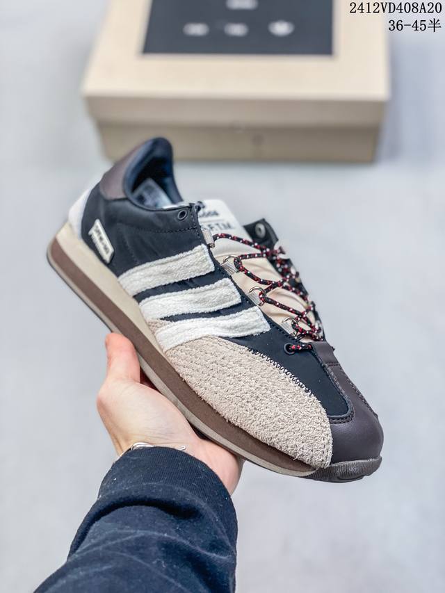 特价 阿迪达斯三叶草adidas Originals Samba Vegan Og”Spd”足球风百搭低帮休闲运动板鞋 尺码: 36 36.5 37 38 38