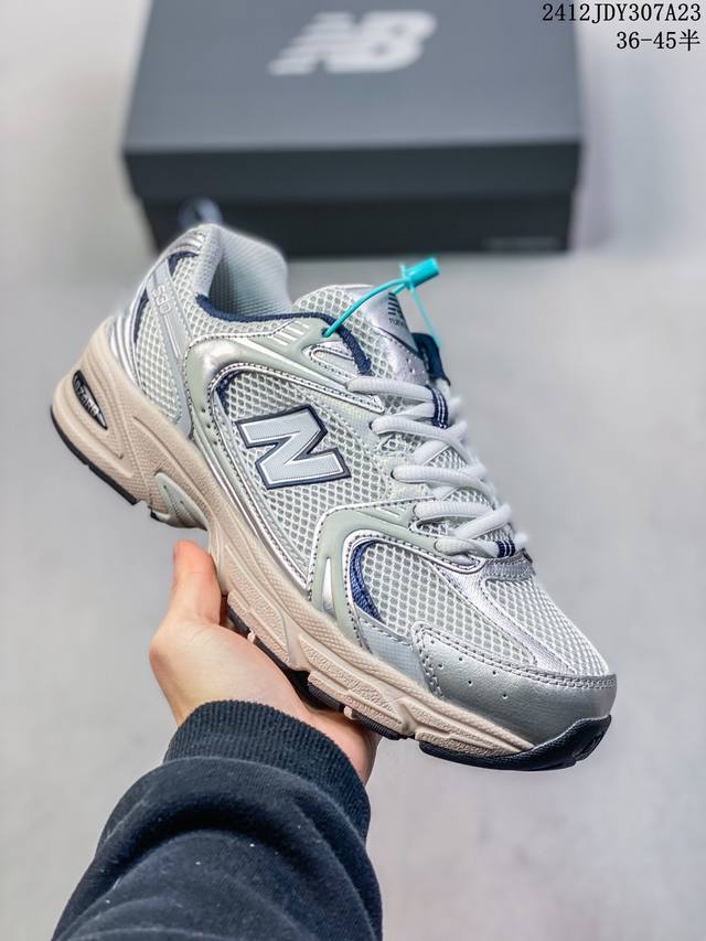 真标 新百伦 Nb530 New Balance 530 复跑古鞋nb530这鞋双确实是nb家经复典古款式之一，以全科新技诠释，成打功造530鞋款。鞋面保在持5