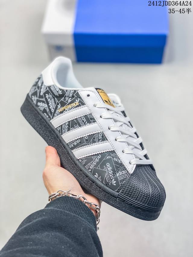 阿迪达斯 Adidas Superstar 三叶草经典贝壳头系列 新款休闲板鞋潮流男女士运动鞋 鞋面柔软皮革材质 标志性的贝壳鞋头，锯齿三条纹，简约的线条。就连