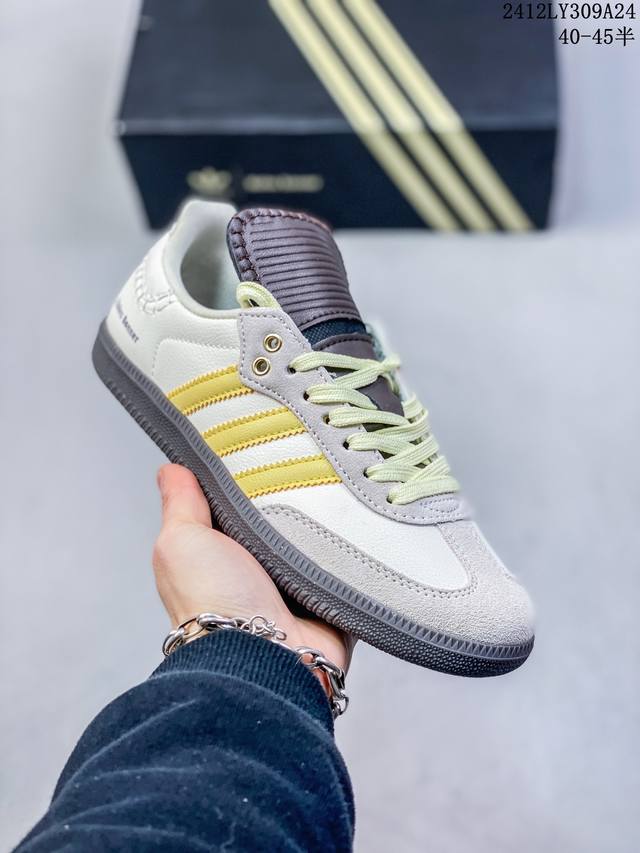 特价 Wales Bonner X Adidas Samba Pony Tonal 这款桑巴鞋展示了高质量的工艺 带有装饰的超锁缝制和无缝的手感 柔软、柔软的皮