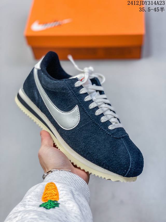 公司级nike Classic Cortez 耐克经典轻便舒适男子阿甘鞋休闲跑步鞋运动鞋 纯粹而执着的精神 使得cortez种在了一代人的心里 无论是否喜欢它复