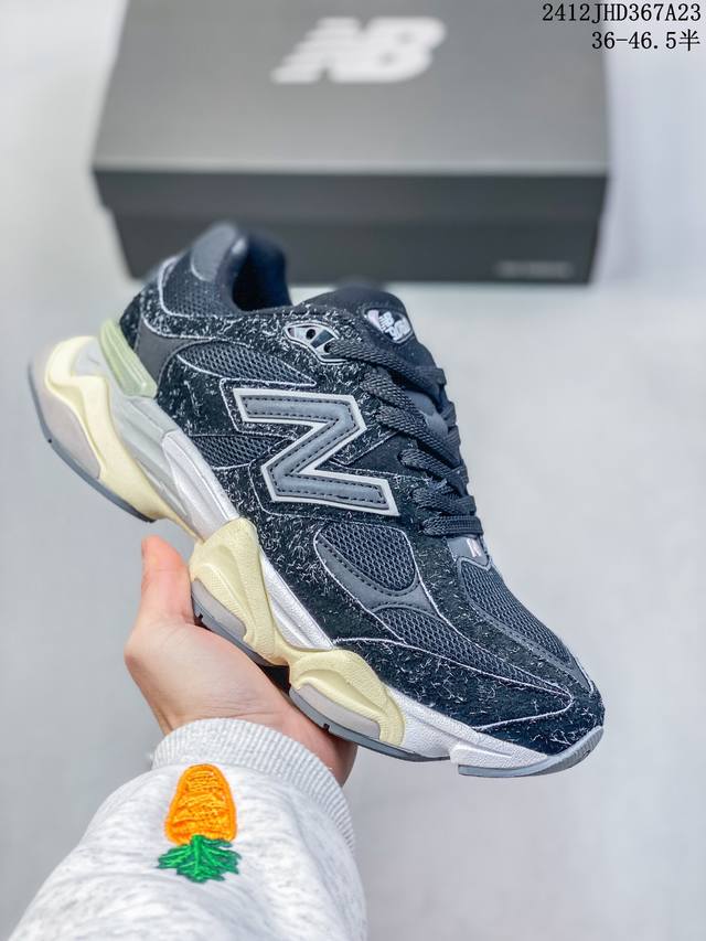 Newbalance Nb 9060潮流复古减震防滑耐磨低帮 运动休闲鞋 男女同款浅灰色鞋身设计采用复古拼接鞋面，复古兼具匠心，细节彰显品质。中底柔软轻便，保证