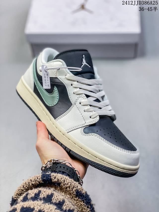 公司级air Jordan 1 Low Se Aj1低帮系列篮球鞋 官方同步配色 原装级产物 #拒绝公底 立体鞋型 细节完美 高清洁度 购置公司同步原材料 原汁