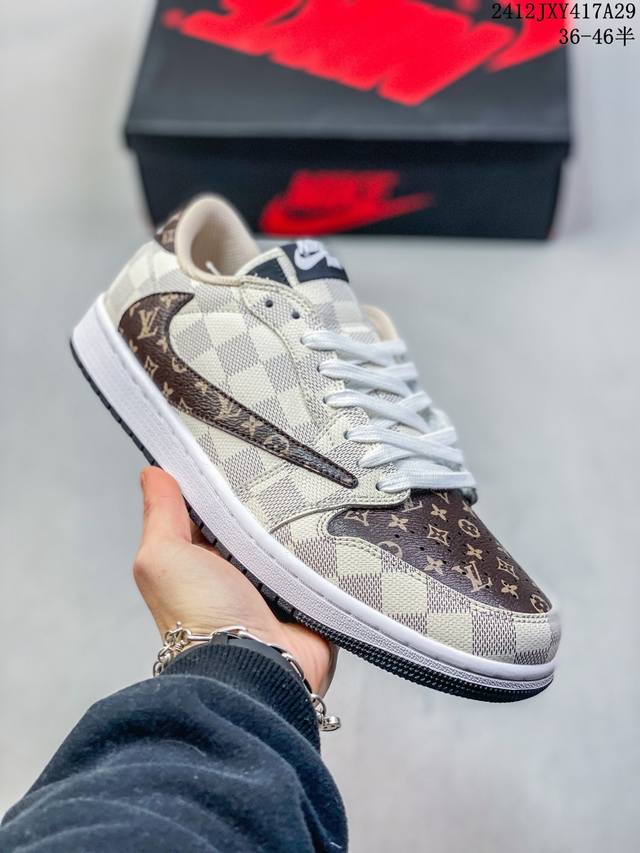 Air Jordan 1 Low Aj1乔1低帮休闲板鞋 同步官方配色 原档冲孔鞋头 正确满胶鞋垫 四线拉帮 原厂织唛标 鞋舌高弹海绵填充。 Size：36 3