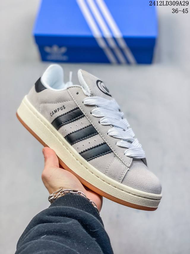 Adidas Originals Campus 00S 学院系列 面包风经典复古低帮百搭休闲运动板鞋这次 Adidas Originals 选择了以经典复古鞋型