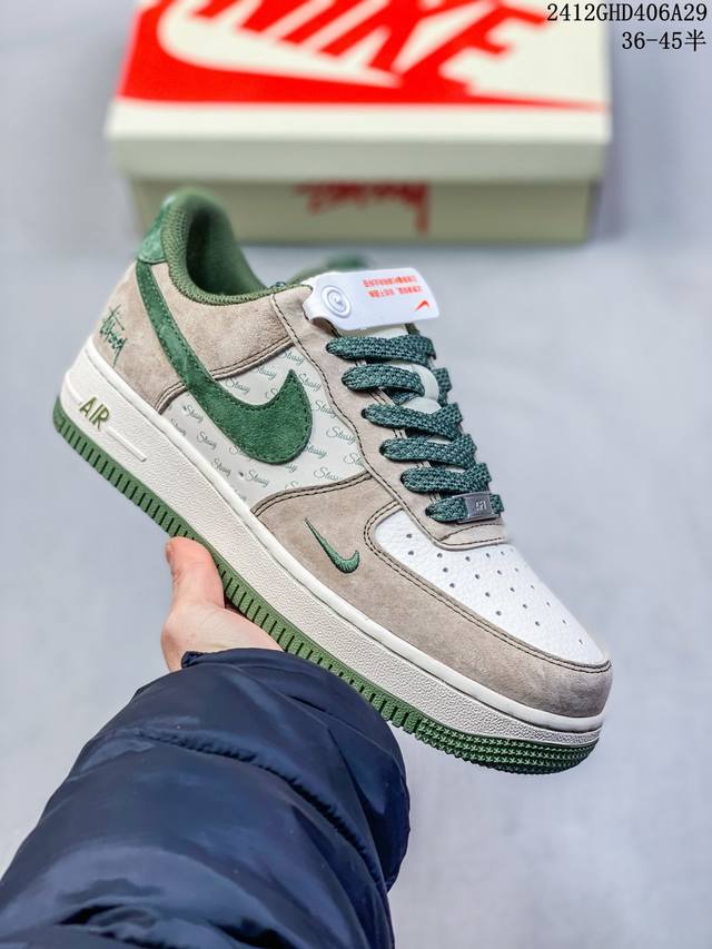 海外限量发售！公司级nike Air Force 1 '07 Low “斯图西联名--黑白勾”空军一号 低帮 运动鞋 休闲鞋 折边针车 工艺难度大 原楦头原纸板