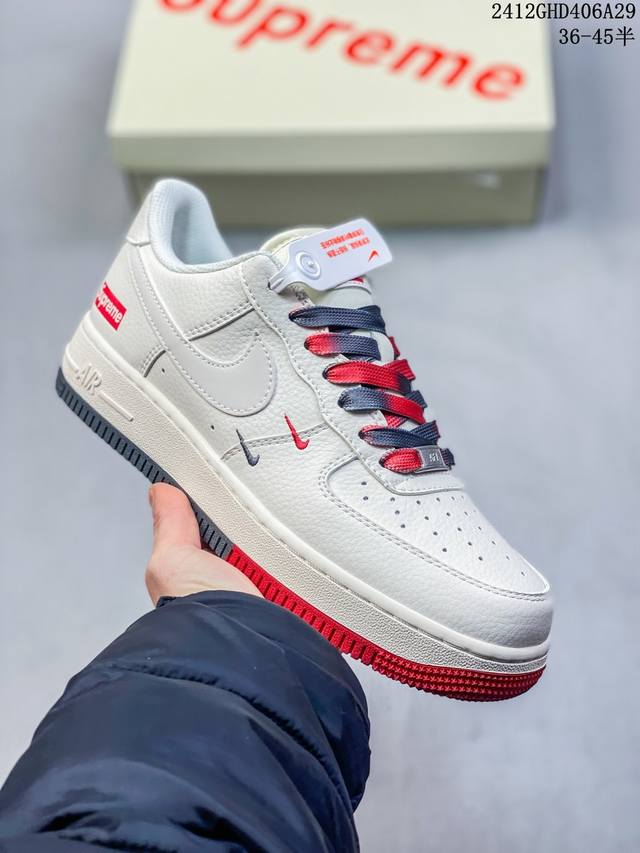 海外限量发售！公司级nike Air Force 1 '07 Low “斯图西联名--黑白勾”空军一号 低帮 运动鞋 休闲鞋 折边针车 工艺难度大 原楦头原纸板