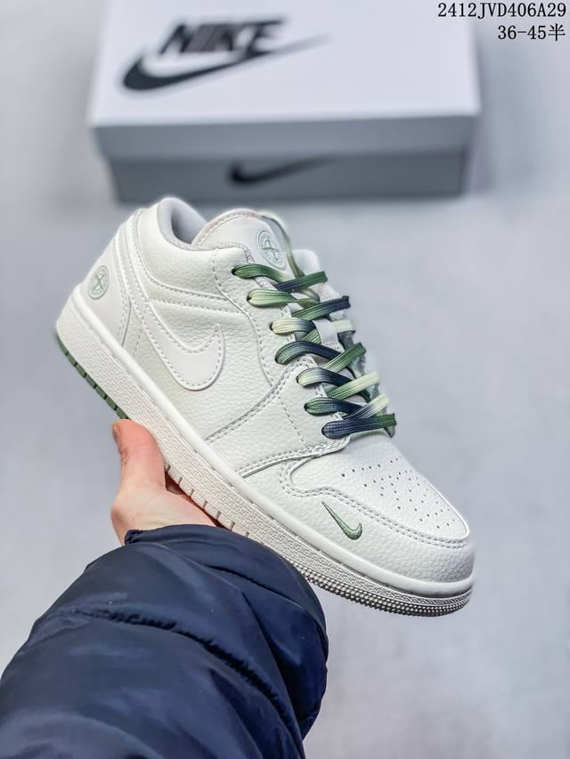 海外爆款限量发售！公司级 Nike Jordan Air Jordan 1“石头岛联名 米绿双拼” 高端定制 低帮 复古 减震 防滑 耐磨 篮球鞋 定制鞋盒 大