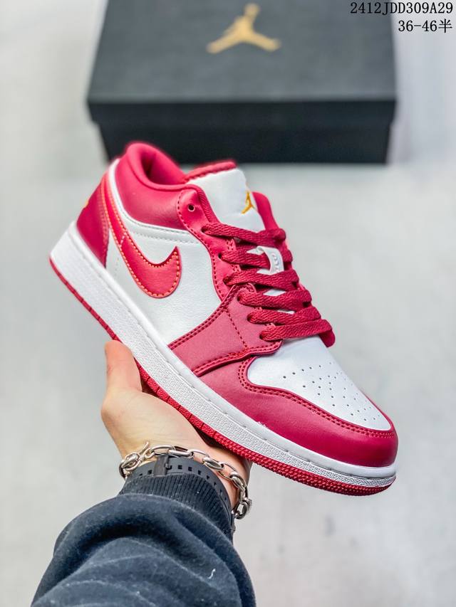 Nk Air Jordan 1 Low Aj1 乔1白酒红 低帮文化休闲板鞋 货号：Hf3148-102 尺码：36 36.5 37.5 38 38.5 39